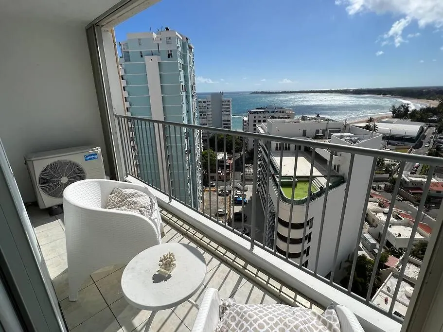 Appartamento Gorgeous Ocean View Condo W/Beach Access & Parking San Juan
